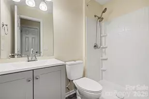 7515 Woodknoll Dr, Charlotte, NC 28217 - Photo 28