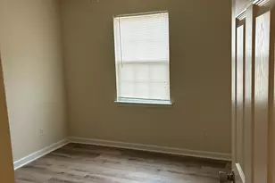 7515 Woodknoll Dr, Charlotte, NC 28217 - Photo 2