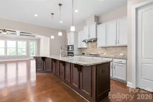 1021 Torrens Dr, Wesley Chapel, NC 28110 - Photo 6