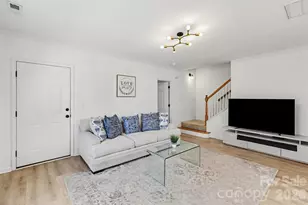 3653 Melrose Cottage Dr, Matthews, NC 28105 - Photo 4