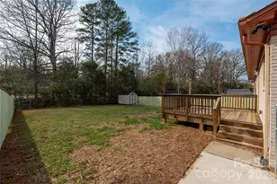 3932 Slagle Dr, Charlotte, NC 28215 - Photo 22