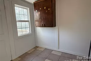 2603 5th Ave SW, Hickory, NC 28602 - Photo 30