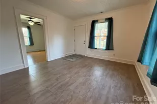 2603 5th Ave SW, Hickory, NC 28602 - Photo 8