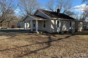 2603 5th Ave SW, Hickory, NC 28602 - Photo 2