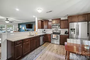 3874 Streamside Dr, Gastonia, NC 28056 - Photo 10