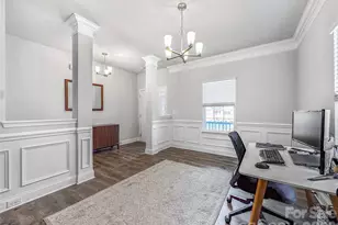 211 Macon Dr, Statesville, NC 28625 - Photo 8