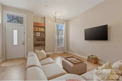 3243 Wesley Avenue, Charlotte, NC 28205 - Photo 4