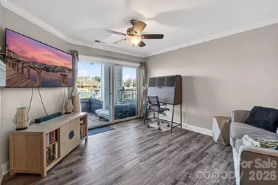 18695 Vineyard Point Lane, Cornelius, NC 28031 - Photo 14