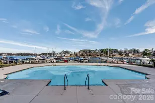 18695 Vineyard Point Ln, Cornelius, NC 28031 - Photo 36