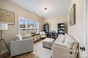 124 Falls Leaf Dr, Troutman, NC 28166 - Photo 4