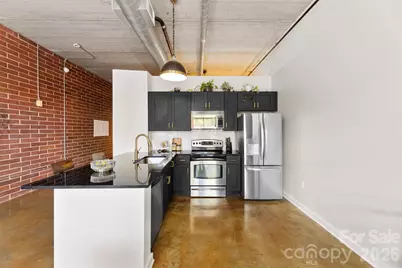 626 N Graham Street #205, Charlotte, NC 28202 - Photo 8