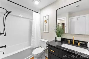 626 N Graham St, Charlotte, NC 28202 - Photo 18