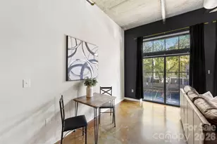 626 N Graham St, Charlotte, NC 28202 - Photo 10