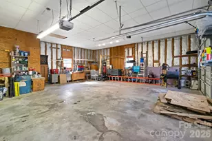 1009 Trogdon Ave, North Wilkesboro, NC 28659 - Photo 40