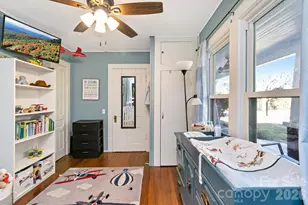 1009 Trogdon Ave, North Wilkesboro, NC 28659 - Photo 18