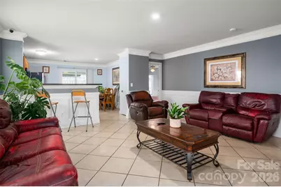 2106 Buckleigh Drive, Charlotte, NC 28215 - Photo 4