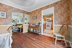 3126 Heathstead Place, Charlotte, NC 28210 - Photo 6