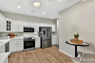 8568 Windsor Ridge Dr, Charlotte, NC 28277 - Photo 12