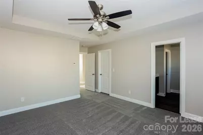 10414 Kempsford Drive, Charlotte, NC 28262 - Photo 8