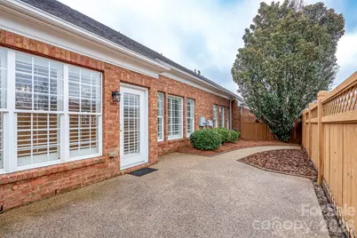 10879 Rogalla Drive, Charlotte, NC 28277 - Photo 32