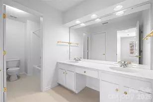 10879 Rogalla Dr, Charlotte, NC 28277 - Photo 32