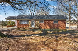 1708 Emmanuel Church Rd, Conover, NC 28613 - Photo 2