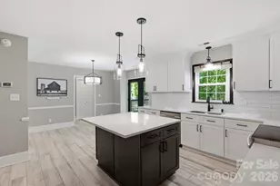 9918 Ridgemore Dr, Charlotte, NC 28277 - Photo 12