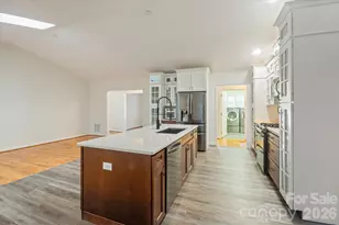 207 Allen Paul Dr, Hendersonville, NC 28791 - Photo 6