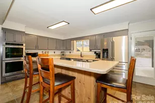 5232 Begonia Dr, Charlotte, NC 28215 - Photo 10