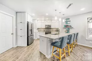 148 Farm Springs Dr, Mount Holly, NC 28120 - Photo 8