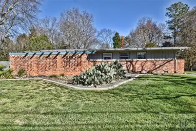 3111 Spring Valley Road, Charlotte, NC 28210 - Photo 1