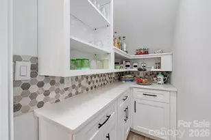 1027 Masefield Ave, Matthews, NC 28105 - Photo 10