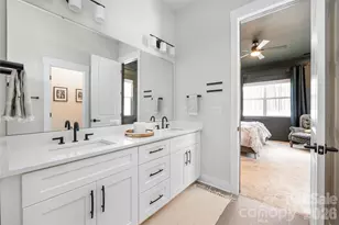 1027 Masefield Ave, Matthews, NC 28105 - Photo 20