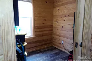 73 Bear Oat Trl, Franklin, NC 28734 - Photo 8