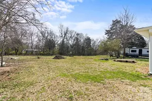 207 Fairdale St, Kings Mountain, NC 28086 - Photo 14