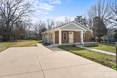 207 Fairdale Street, Kings Mountain, NC 28086 - Photo 2