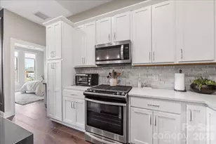 2401 Euclid Ave, Charlotte, NC 28203 - Photo 8