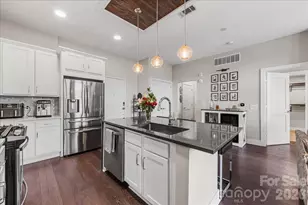 2401 Euclid Ave, Charlotte, NC 28203 - Photo 10