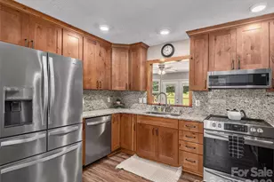 181 Junaluska Oaks Dr, Waynesville, NC 28786 - Photo 8