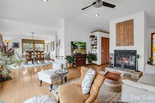 1193 Brightwater Dr, Hendersonville, NC 28739 - Photo 24