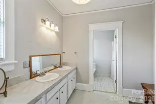 1818 Lennox Ave, Charlotte, NC 28203 - Photo 40