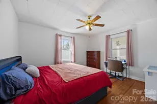 264 Church St, Marion, NC 28752 - Photo 10