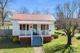 264 Church St, Marion, NC 28752 - Photo 2