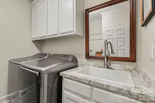 6919 Seton House Ln, Charlotte, NC 28277 - Photo 22