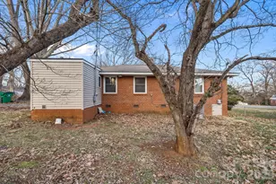 400 Sharview Cir, Charlotte, NC 28217 - Photo 22