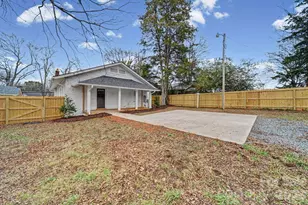 1132 E Main St, Albemarle, NC 28001 - Photo 4