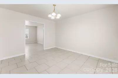 5152 Brooktree Drive, Charlotte, NC 28208 - Photo 10