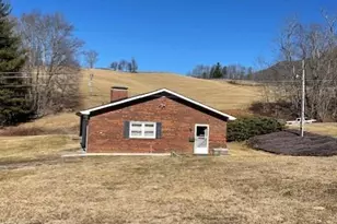 325 Tater Hill Rd, Zionville, NC 28698 - Photo 6