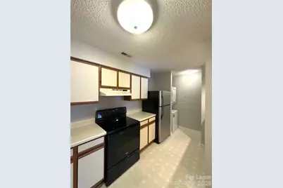 1001 Churchill Downs Road #G, Charlotte, NC 28211 - Photo 8