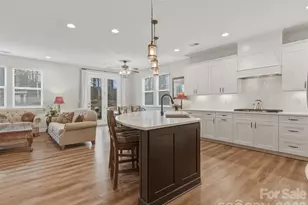 481 Sandbar Pt, Clover, SC 29710 - Photo 12